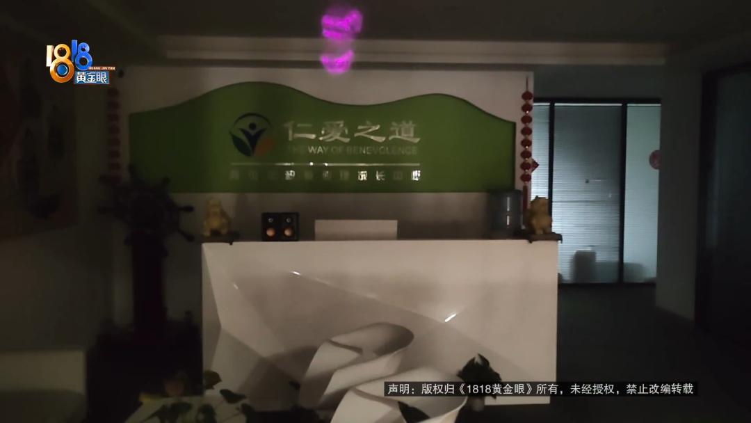 DƬ